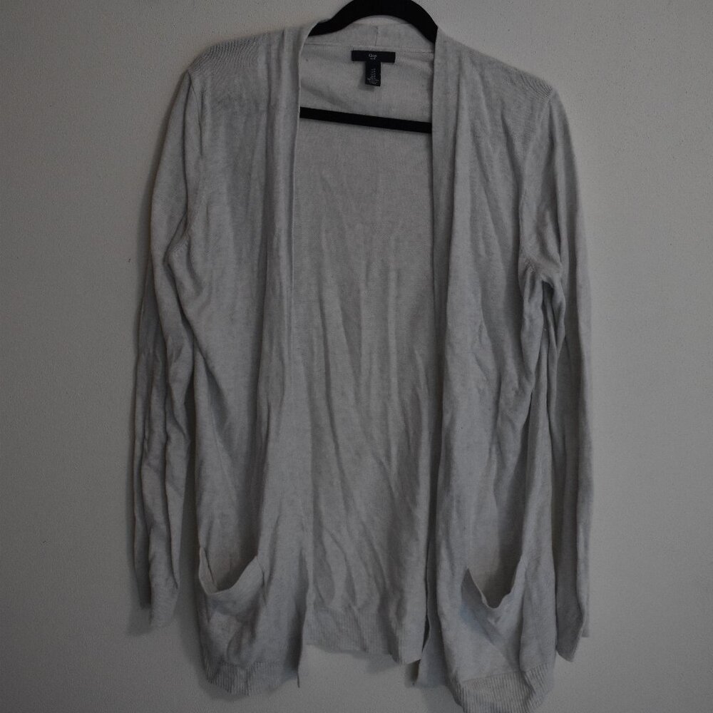GAP Womens Size Medium Pale Heather Gray Cardigan